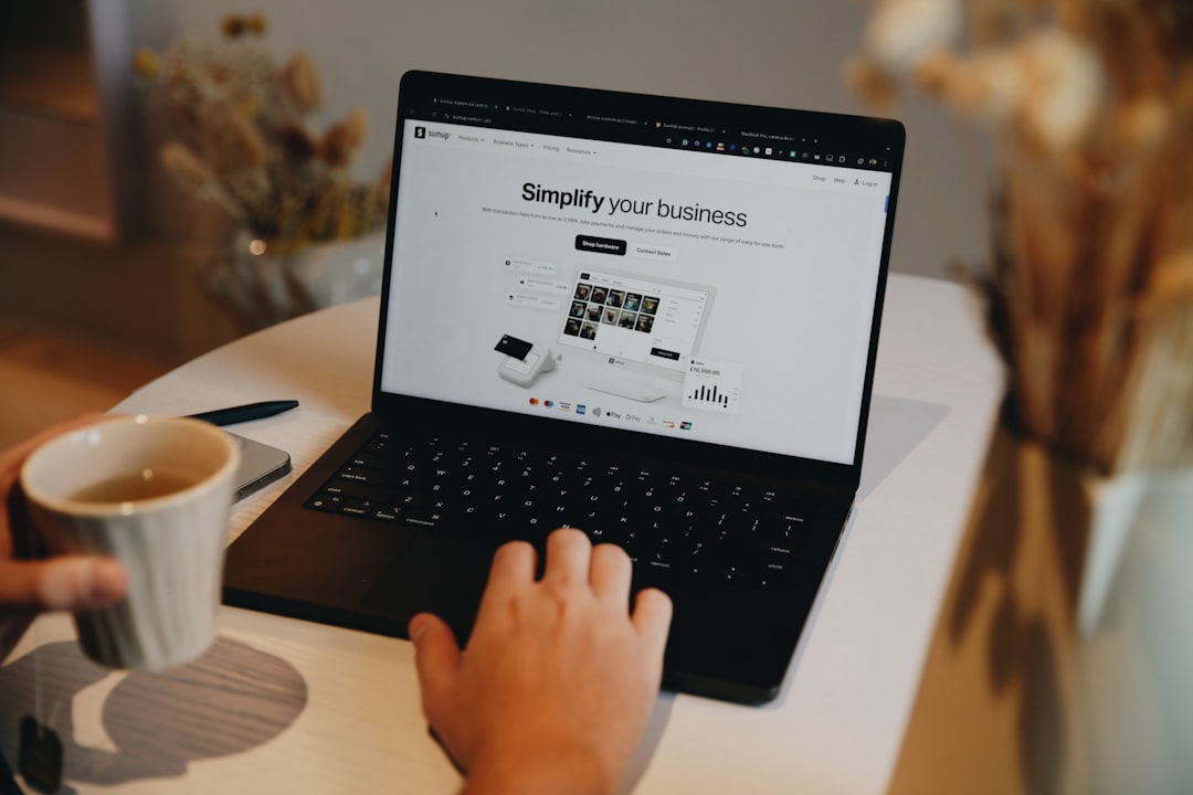Dropshipping Product URLs: Masking Suppliers with Smart Short Links