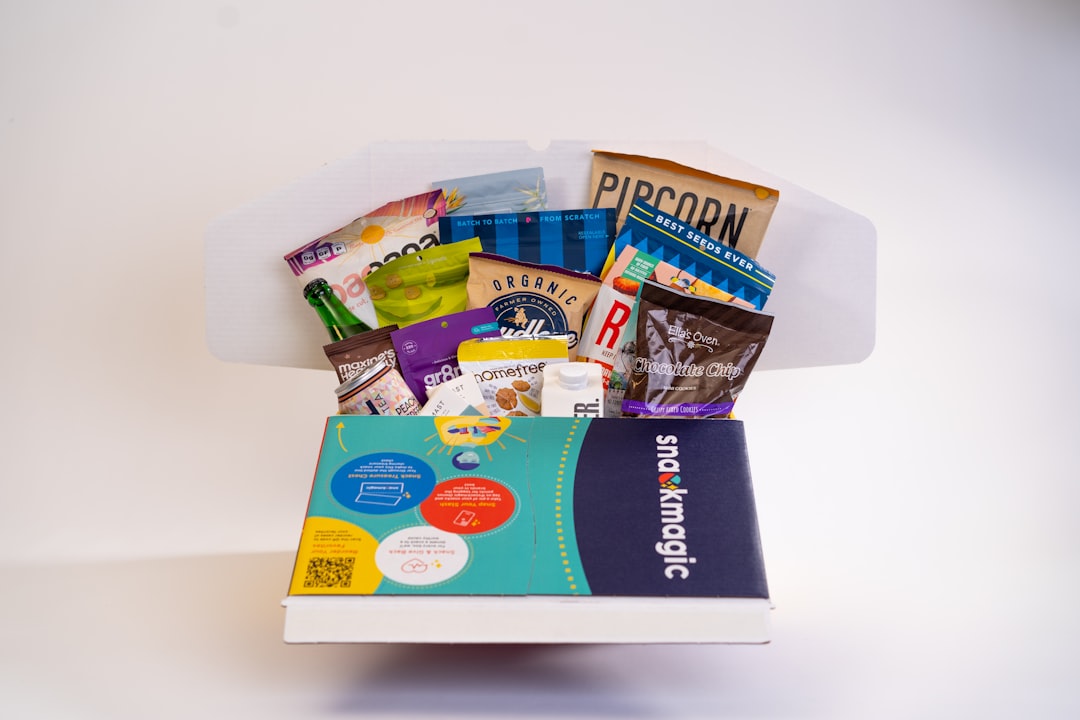 Unboxing Videos: How Short URLs Boost Subscription Re-Orders