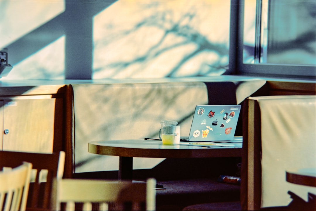 Your Niche vs. Big Brands: Winning with Long-Tail SEO